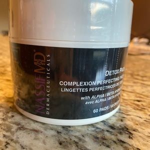 Nassif MD Dermaceuticals Detox Pads